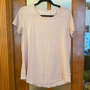 Lululemon T-Shirt